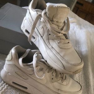 Used Nike Air Sneakers Size 3Y